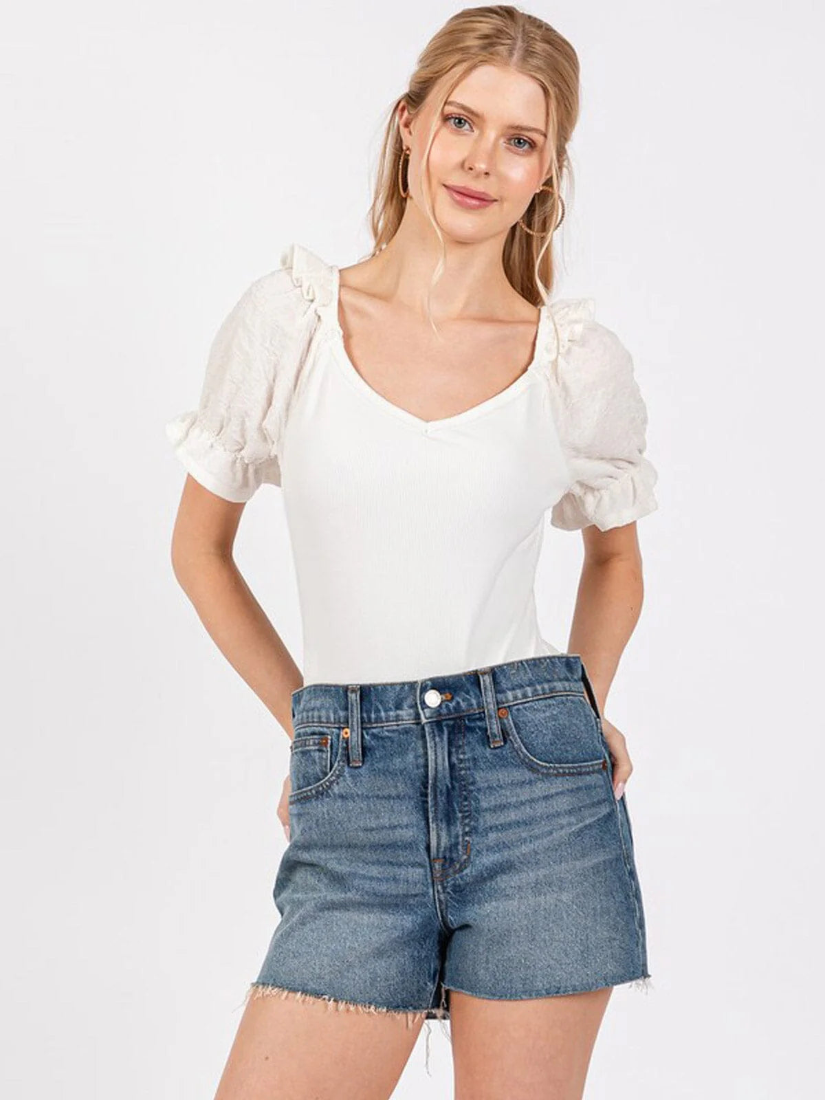 ARIA SHORT PUFF SLEEVE V-NECK BODYSUIT - White
