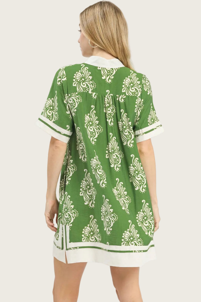 Forest green and cream two-tone abstract print tunic dress with contrast V-neckline trim, short sleeves with cuffed contrast trim, and contrast cream hem band — Mirror on Main