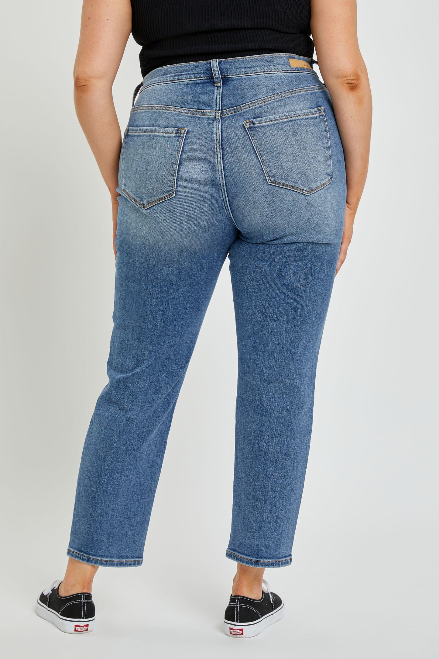 Plus High Rise Mom Jean - Med Denim