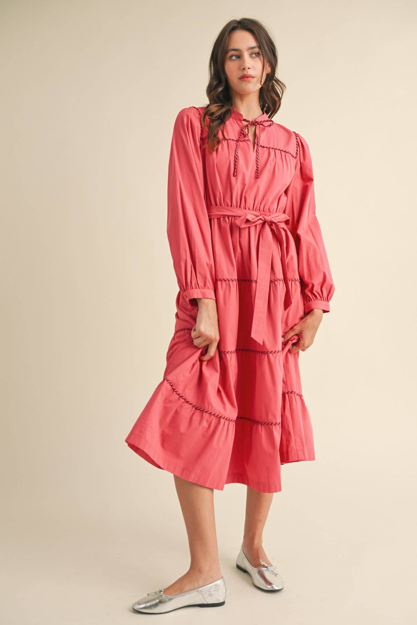 CONTRAST BINDING TIERED MIDI DRESS - Pink Raspberry