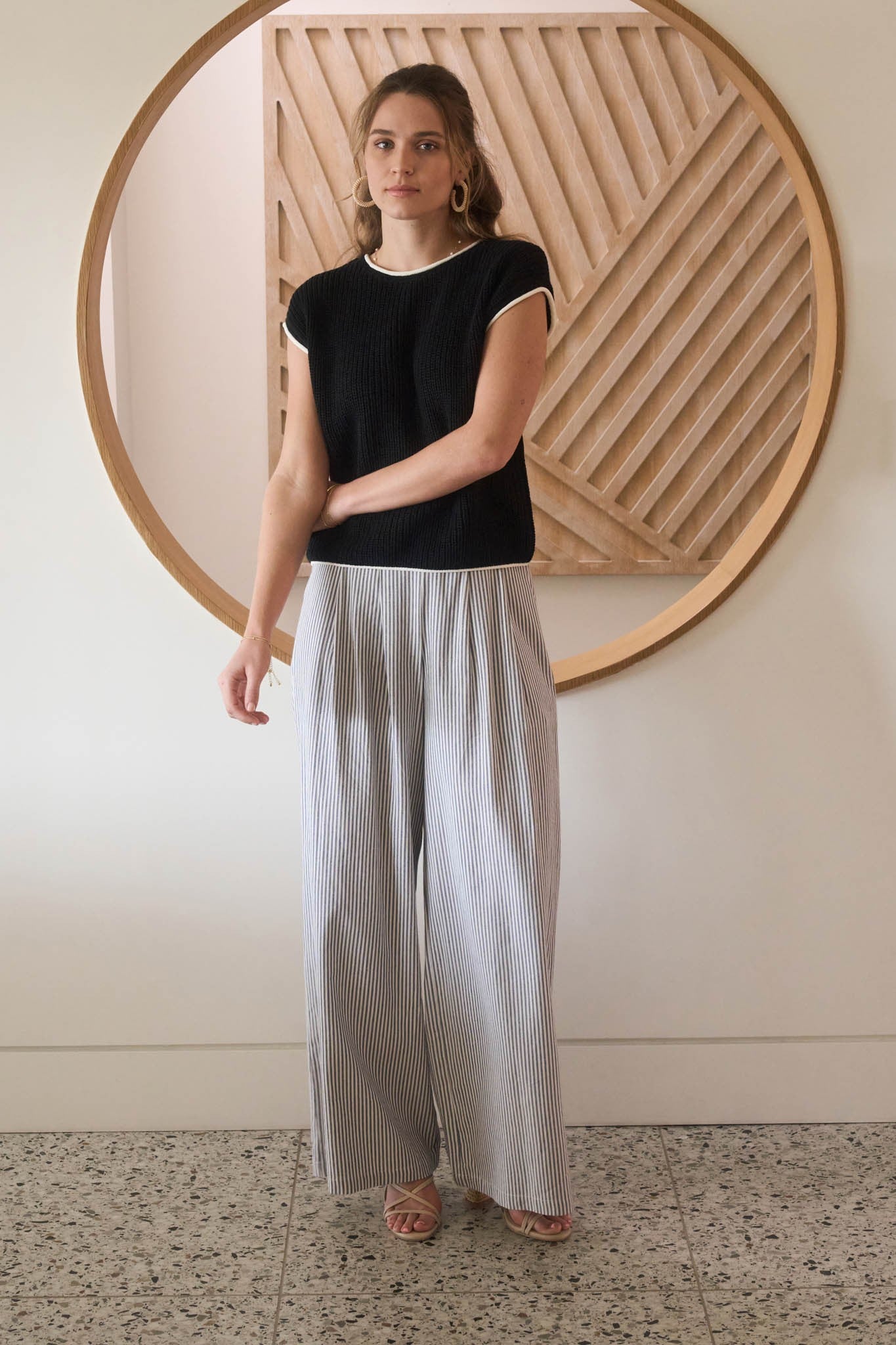 Contrast Trim Short Sleeve Knit Sweater Top - Navy