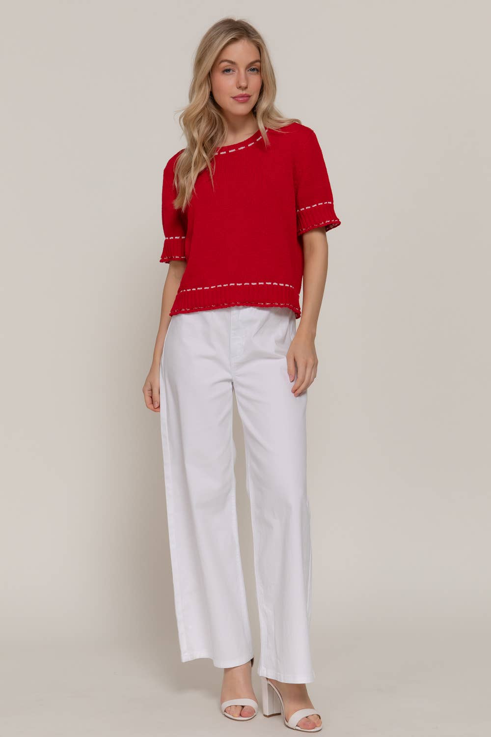 Short Sleeve Round Neck Sweater with Contrast Color Stitch: RED-red/white / L